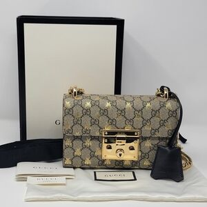 GUCCI Padlock GG Supreme Bee PVC Chain Crossbody Bag